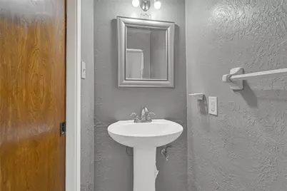 225 Saint Cloud Drive, Friendswood, TX 77546 - Photo 22