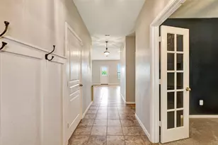 5439 Baronet Dr, Katy, TX 77493 - Photo 4