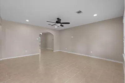 815 Rosewood Drive, Dickinson, TX 77539 - Photo 4