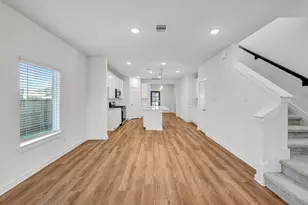 1234 Sacred Lgt Ln, La Marque, TX 77568 - Photo 14