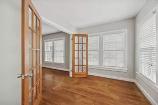 1810 W Alabama St, Houston, TX 77098 - Photo 2