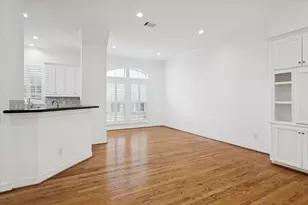 2638 Wroxton Rd, West University Place, TX 77005 - Photo 14