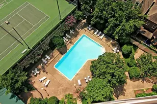 1111 Bering Dr, Houston, TX 77057 - Photo 18