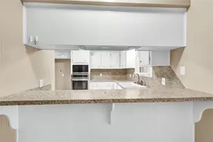 232 Wayne Dr, Clute, TX 77531 - Photo 10