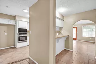 232 Wayne Dr, Clute, TX 77531 - Photo 4