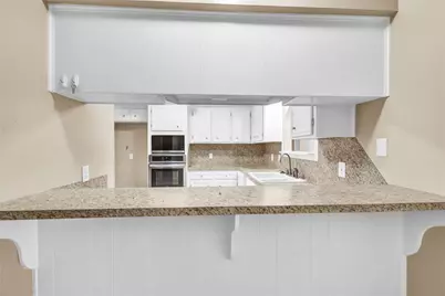 232 Wayne Dr, Clute, TX 77531 - Photo 10