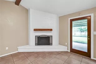 232 Wayne Dr, Clute, TX 77531 - Photo 14
