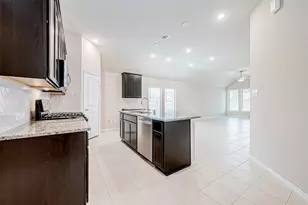31801 Pecan Cottage Ln, Spring, TX 77386 - Photo 14