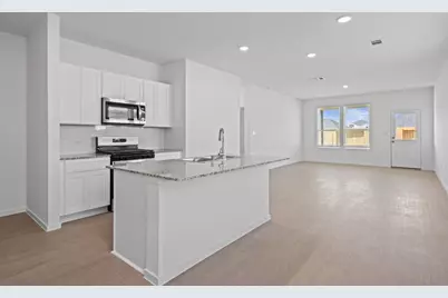 619 Amber Falls Drive, Montgomery, TX 77356 - Photo 4