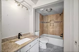 5618 Easthampton Dr, Houston, TX 77039 - Photo 22