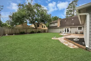 15214 Pebble Bend Dr, Houston, TX 77068 - Photo 30