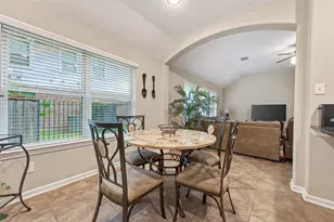 7 Cayahoga Court, The Woodlands, TX 77389 - Photo 14