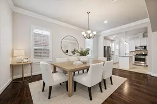 11002 Upland Forest Dr, Houston, TX 77043 - Photo 2