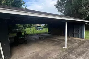 2312 Edgewood St, Liberty, TX 77575 - Photo 10