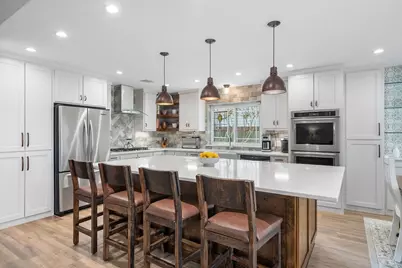 8006 Meadow Pond Drive, Missouri City, TX 77459 - Photo 6