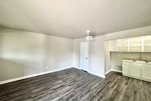 1756 W Main St St, Houston, TX 77098 - Photo 8