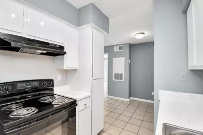 5959 Bonhomme Road #142R, Houston, TX 77036 - Photo 10