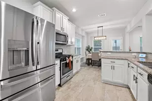6119 Patton Ln, Pearland, TX 77584 - Photo 10