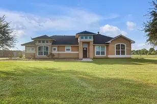 8131 Brinkmeyer Rd, Needville, TX 77461 - Photo 2
