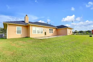 8131 Brinkmeyer Rd, Needville, TX 77461 - Photo 14