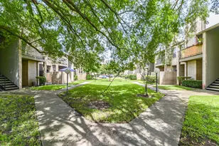 10811 Richmond Ave, Houston, TX 77042 - Photo 4