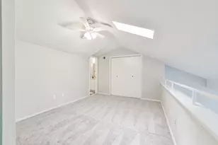 10811 Richmond Ave, Houston, TX 77042 - Photo 40