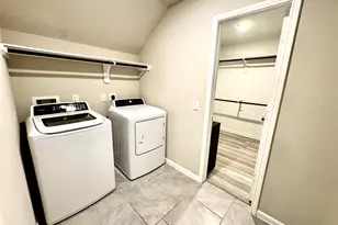 8210 Oakleaf Meadow Ct, Rosharon, TX 77583 - Photo 24