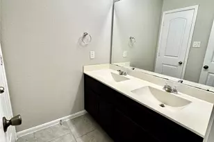 8210 Oakleaf Meadow Ct, Rosharon, TX 77583 - Photo 36