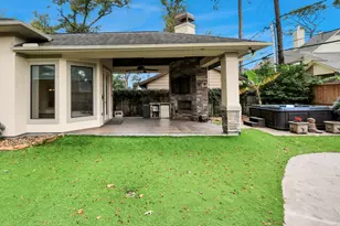 1611 Lynnview Dr, Houston, TX 77055 - Photo 26