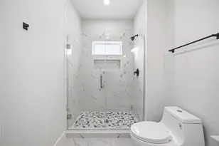 7625 De Priest St, Houston, TX 77088 - Photo 22