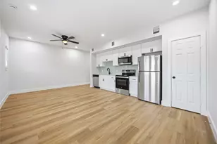 7625 De Priest St, Houston, TX 77088 - Photo 8