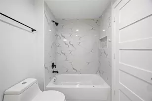 7625 De Priest St, Houston, TX 77088 - Photo 14