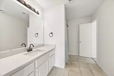3806 Crystal Falls Drive, Missouri City, TX 77459 - Photo 38