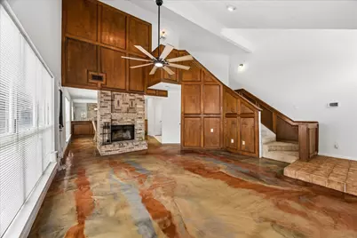 3806 Crystal Falls Drive, Missouri City, TX 77459 - Photo 6