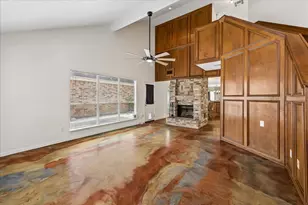 3806 Crystal Falls Dr, Missouri City, TX 77459 - Photo 8