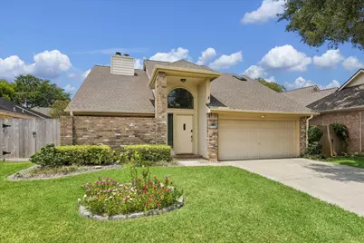 3806 Crystal Falls Drive, Missouri City, TX 77459 - Photo 2