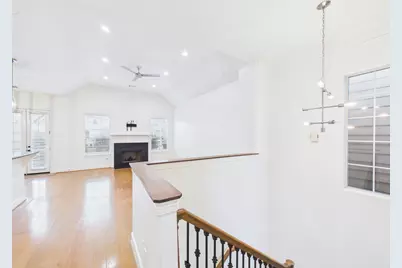 10818 Almeda Park Drive, Houston, TX 77045 - Photo 4