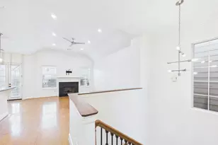 10818 Almeda Park Dr, Houston, TX 77045 - Photo 4
