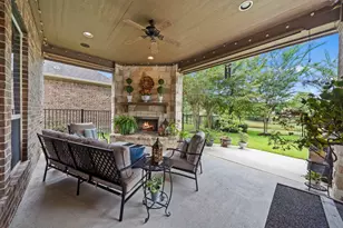 12315 Terrace Cove Ln, Cypress, TX 77433 - Photo 32