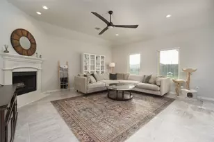 513 Sugar Trail Dr, League City, TX 77573 - Photo 6