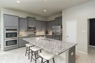 513 Sugar Trail Dr, League City, TX 77573 - Photo 8