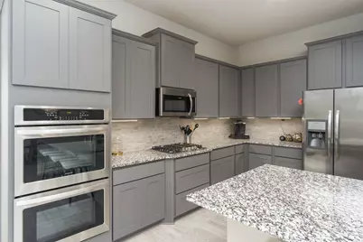 513 Sugar Trail Drive, League City, TX 77573 - Photo 10