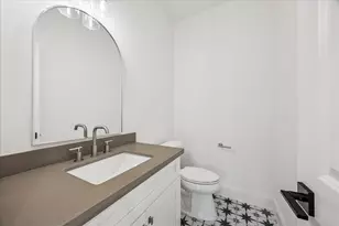 4951 Glenmeadow Dr, Houston, TX 77096 - Photo 22