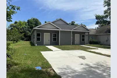 104 Turner Drive, Willis, TX 77378 - Photo 2
