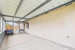 9217 Mohawk Dr, La Porte, TX 77571 - Photo 28