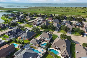 619 Widgeon Cove, Texas City, TX 77590 - Photo 30