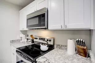 3448 Elgin St, Houston, TX 77004 - Photo 6