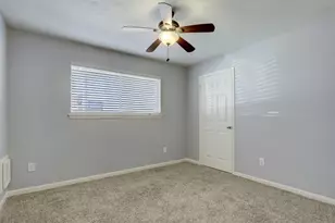 1106 Western Springs Dr, Katy, TX 77450 - Photo 6