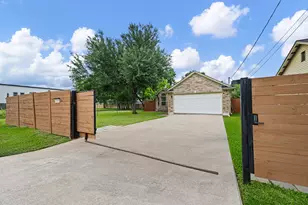 3565 Dreyfus St, Houston, TX 77021 - Photo 1