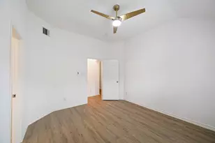 3565 Dreyfus St, Houston, TX 77021 - Photo 8